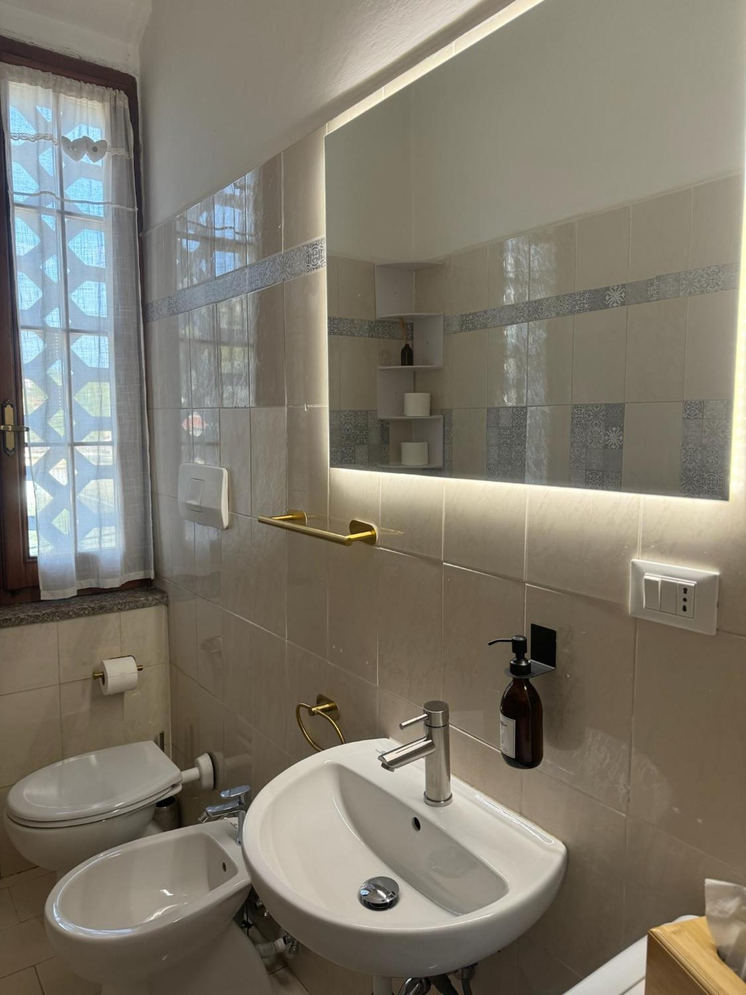 Zenzone House Apartment Специя Екстериор снимка